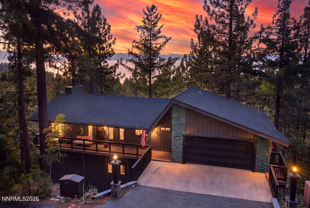 695 Lakeview Drive