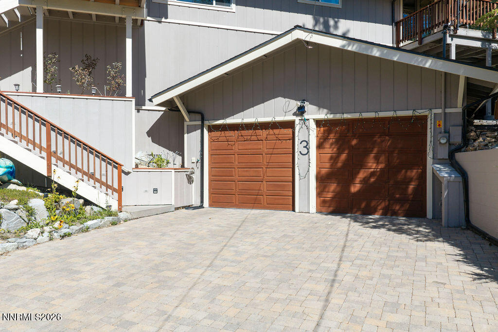 3 Hopi Court