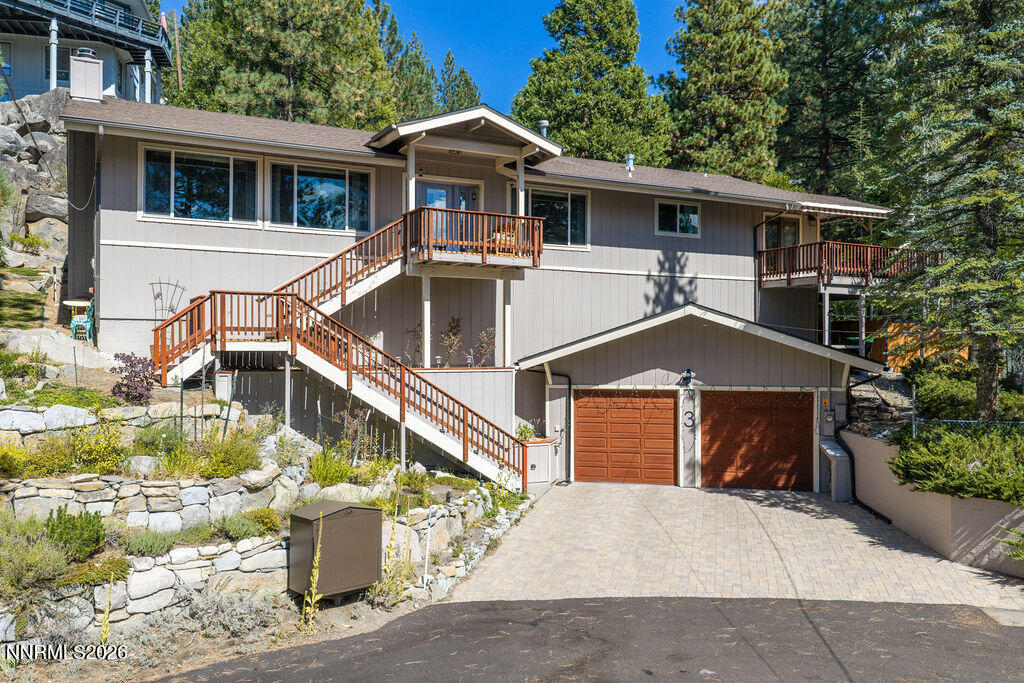 3 Hopi Court