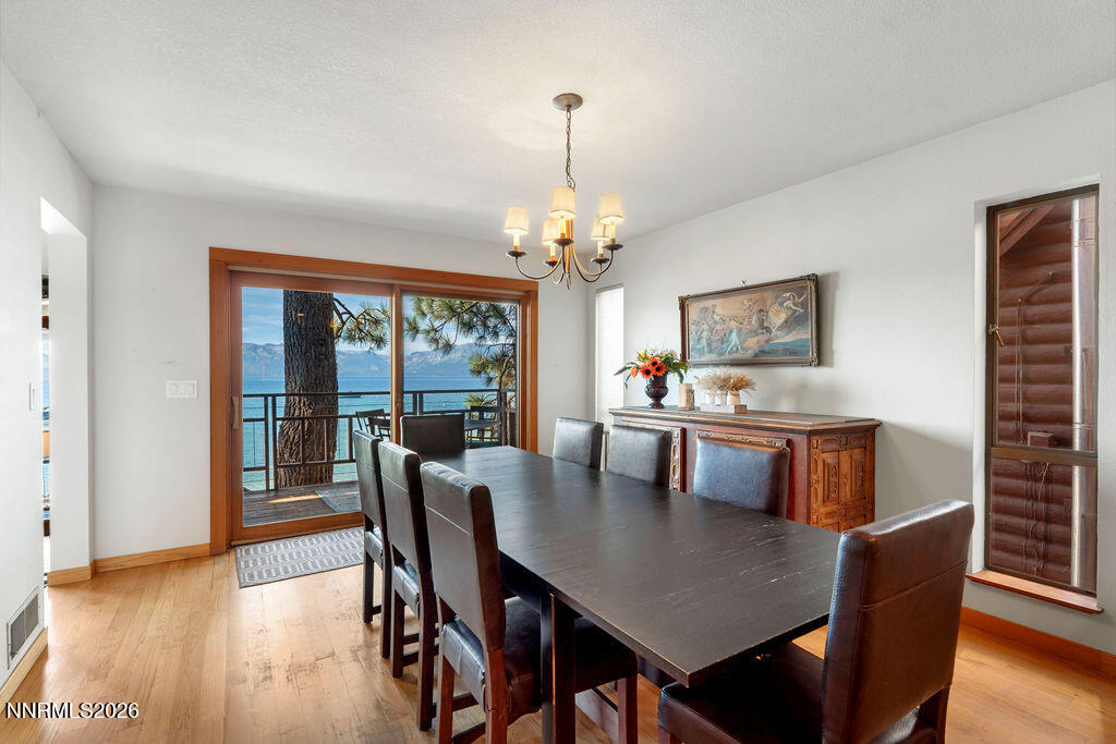610 Lake Shore Boulevard