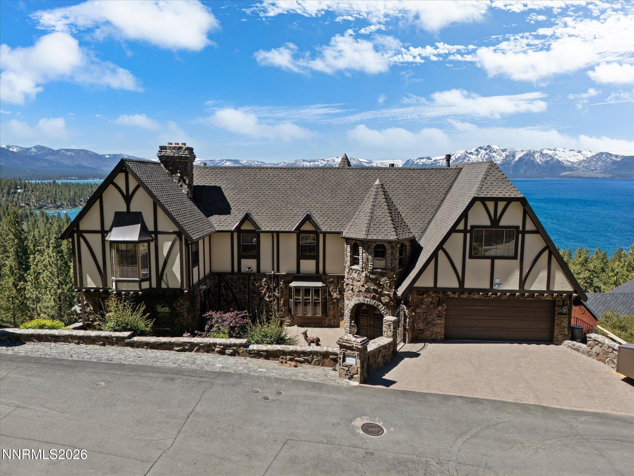 225 S Martin Drive Drive
