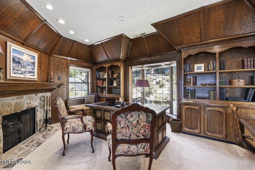 225 S Martin Drive Drive