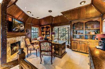 225 S Martin Drive Drive