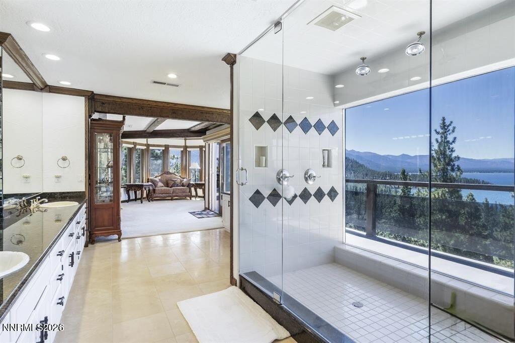 225 S Martin Drive Drive