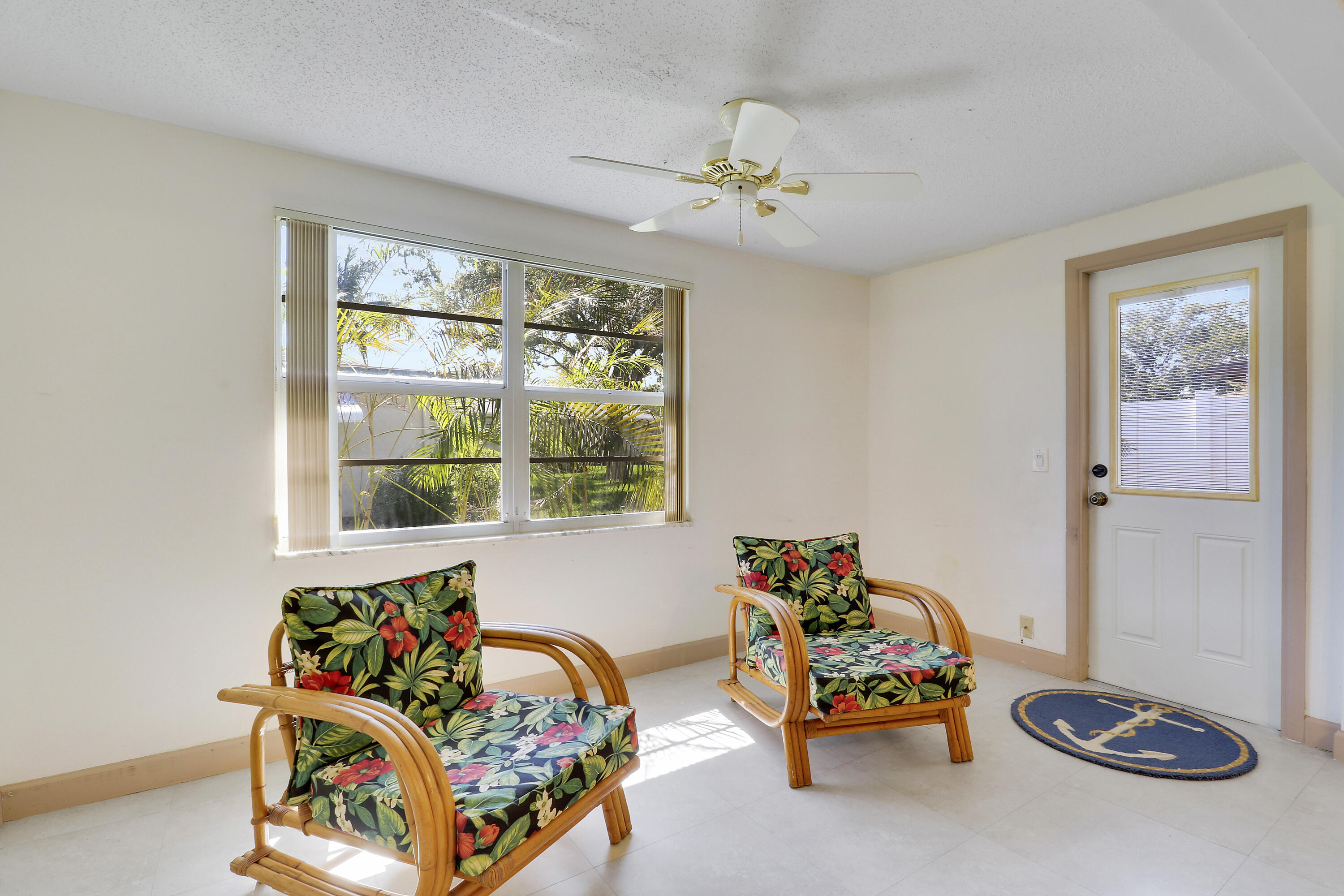 129 Mockingbird Lane