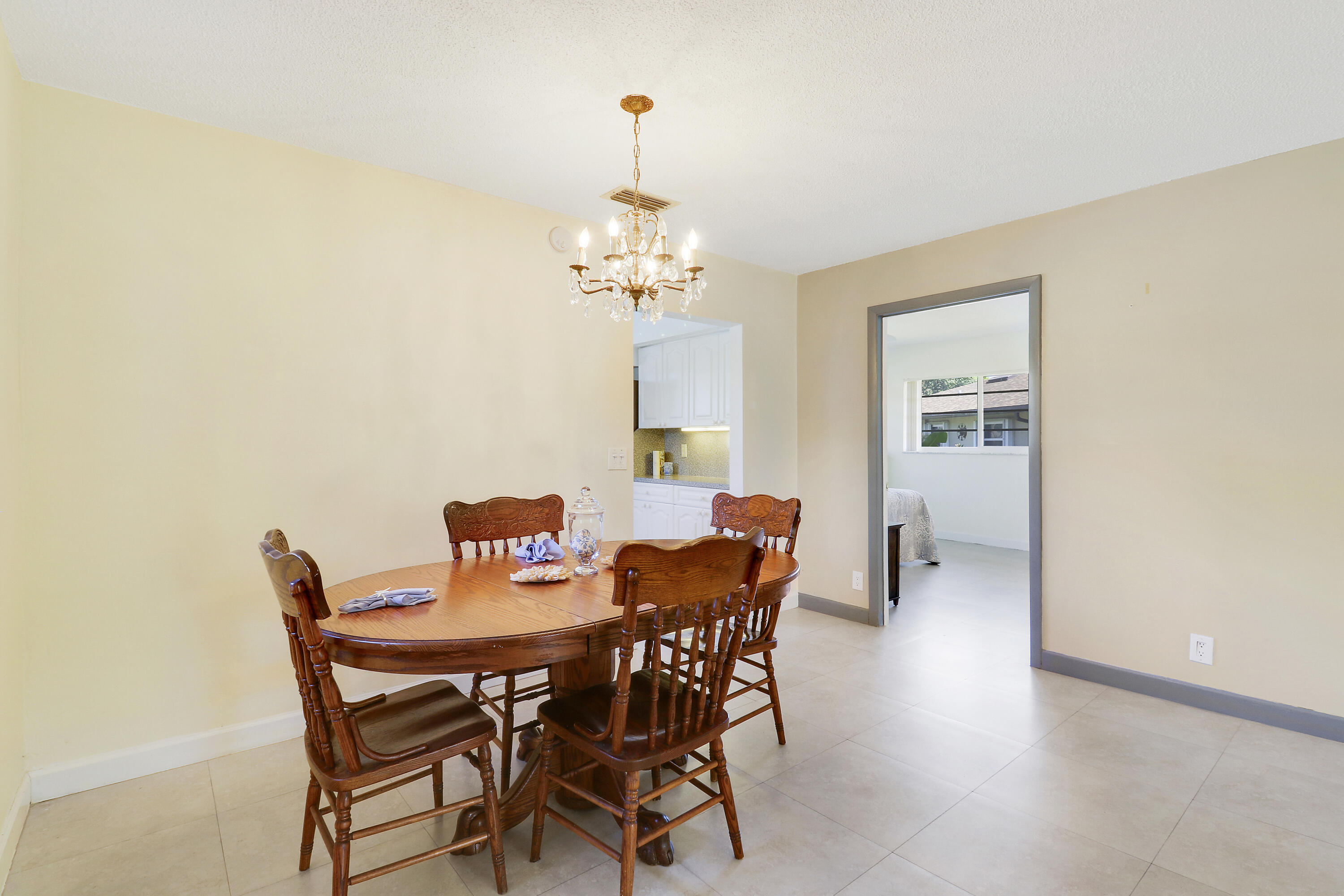 129 Mockingbird Lane