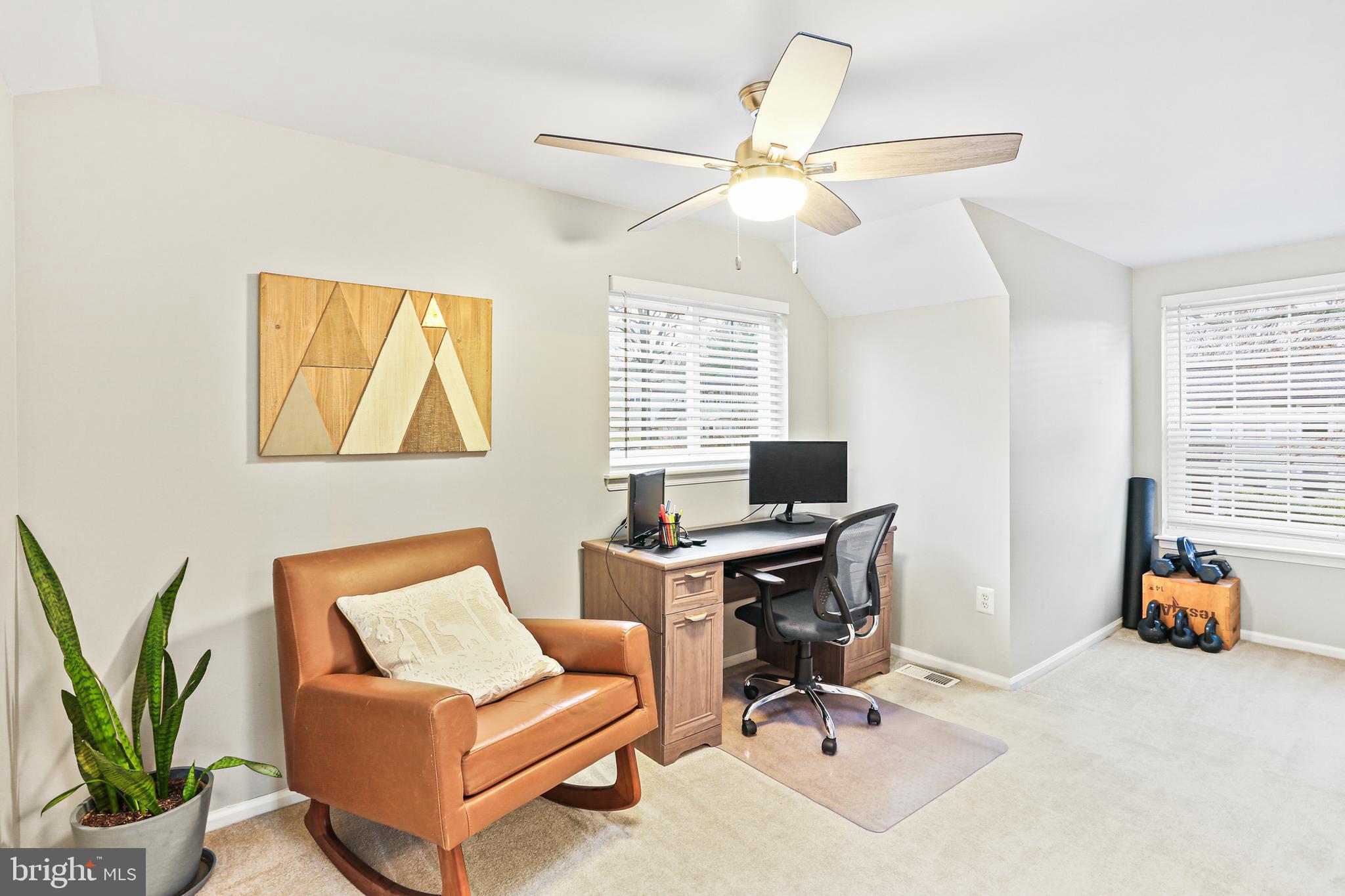 391 Stanford Ct