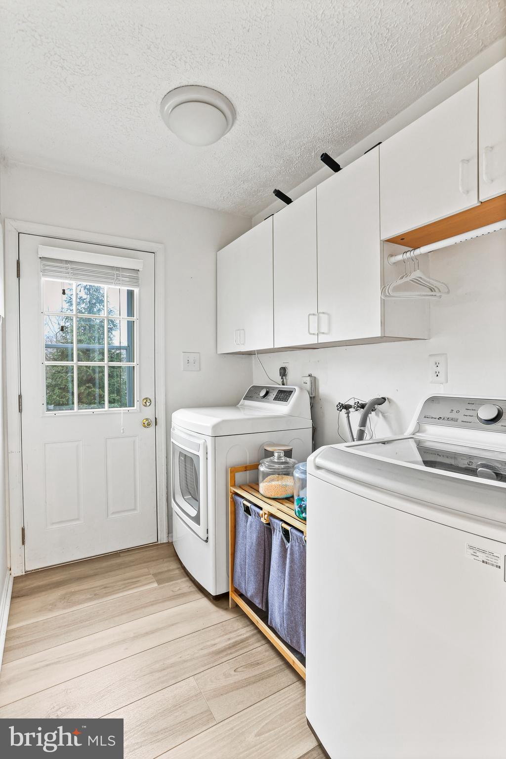 391 Stanford Ct