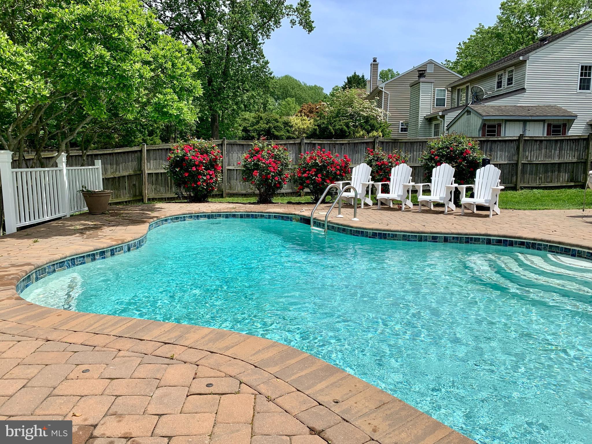 391 Stanford Ct