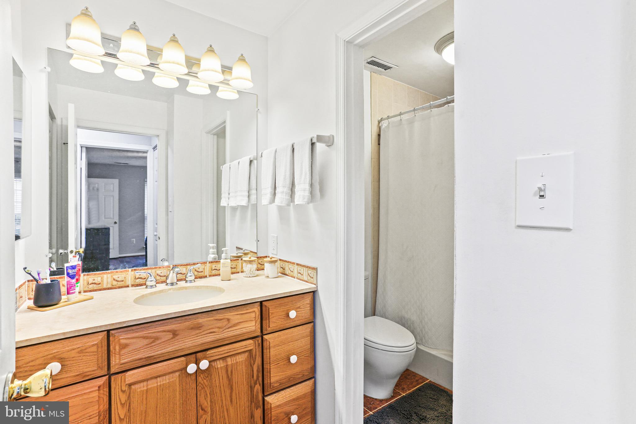 391 Stanford Ct
