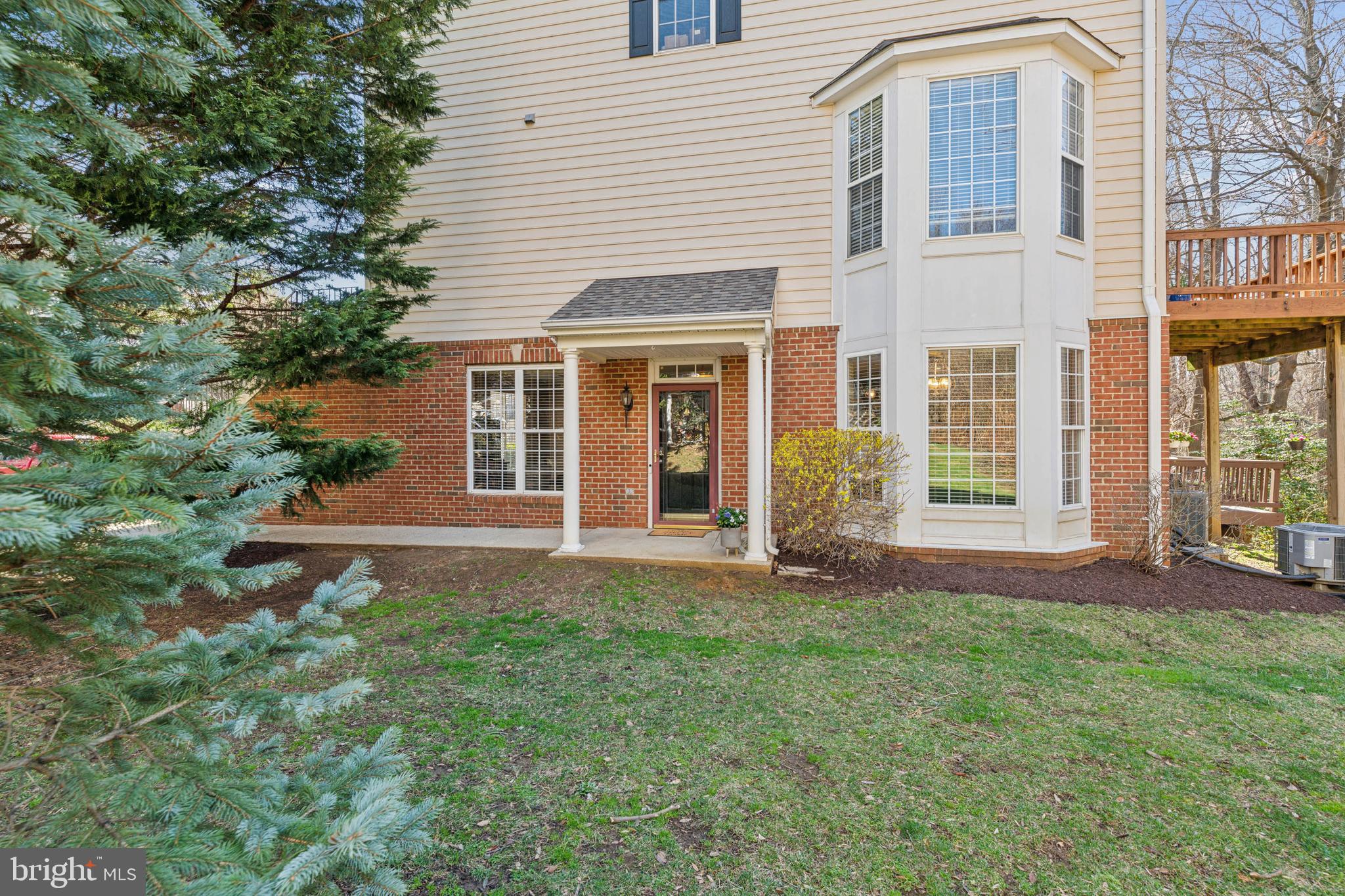 34 Harbour Heights Dr