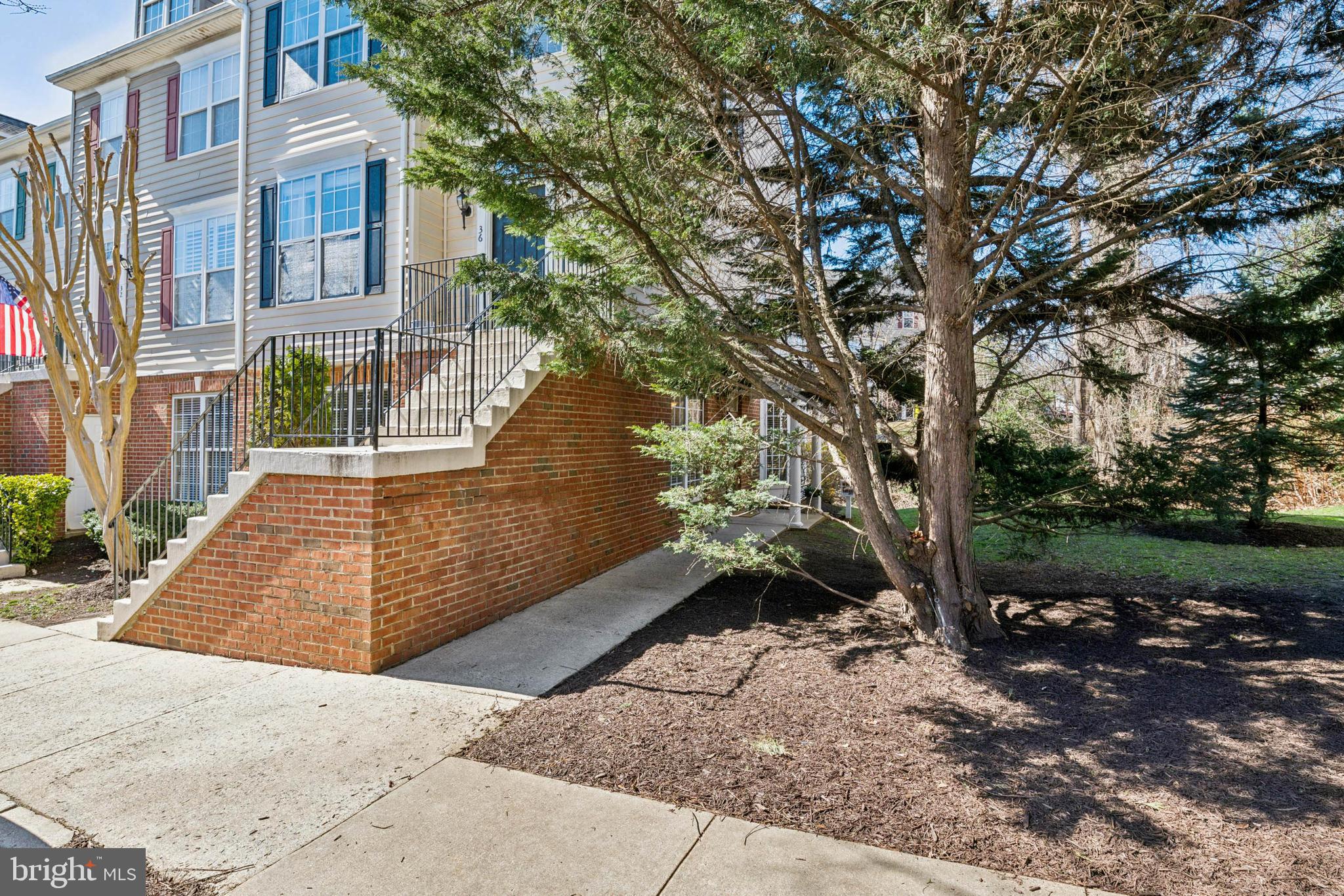 34 Harbour Heights Dr