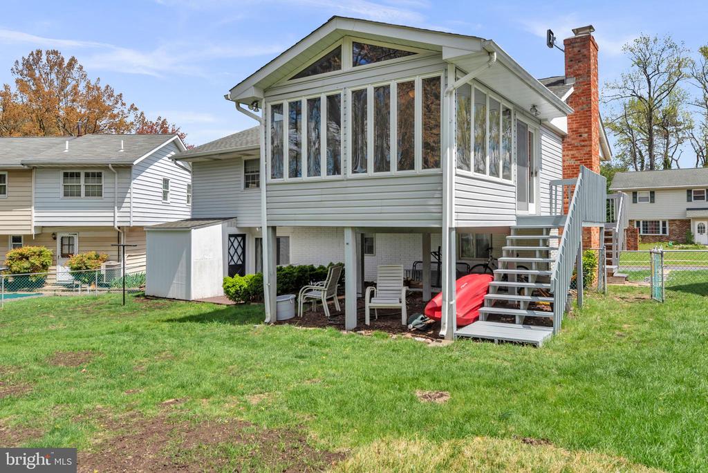 8220 Sherbrooke Ct