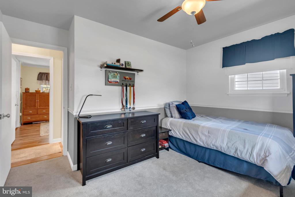 8220 Sherbrooke Ct