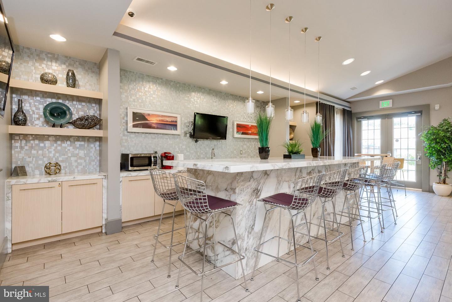 507 Bluffton Dr