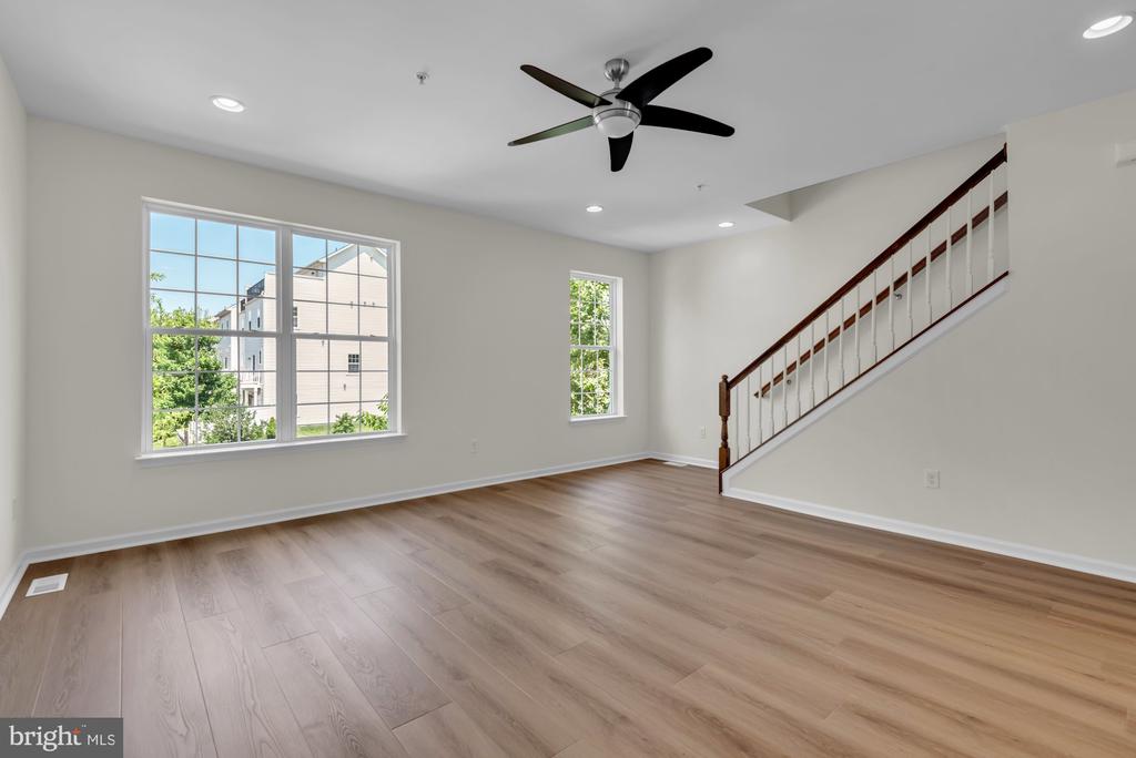 507 Bluffton Dr