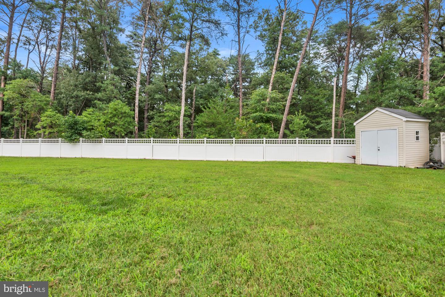 52 Richard Ave