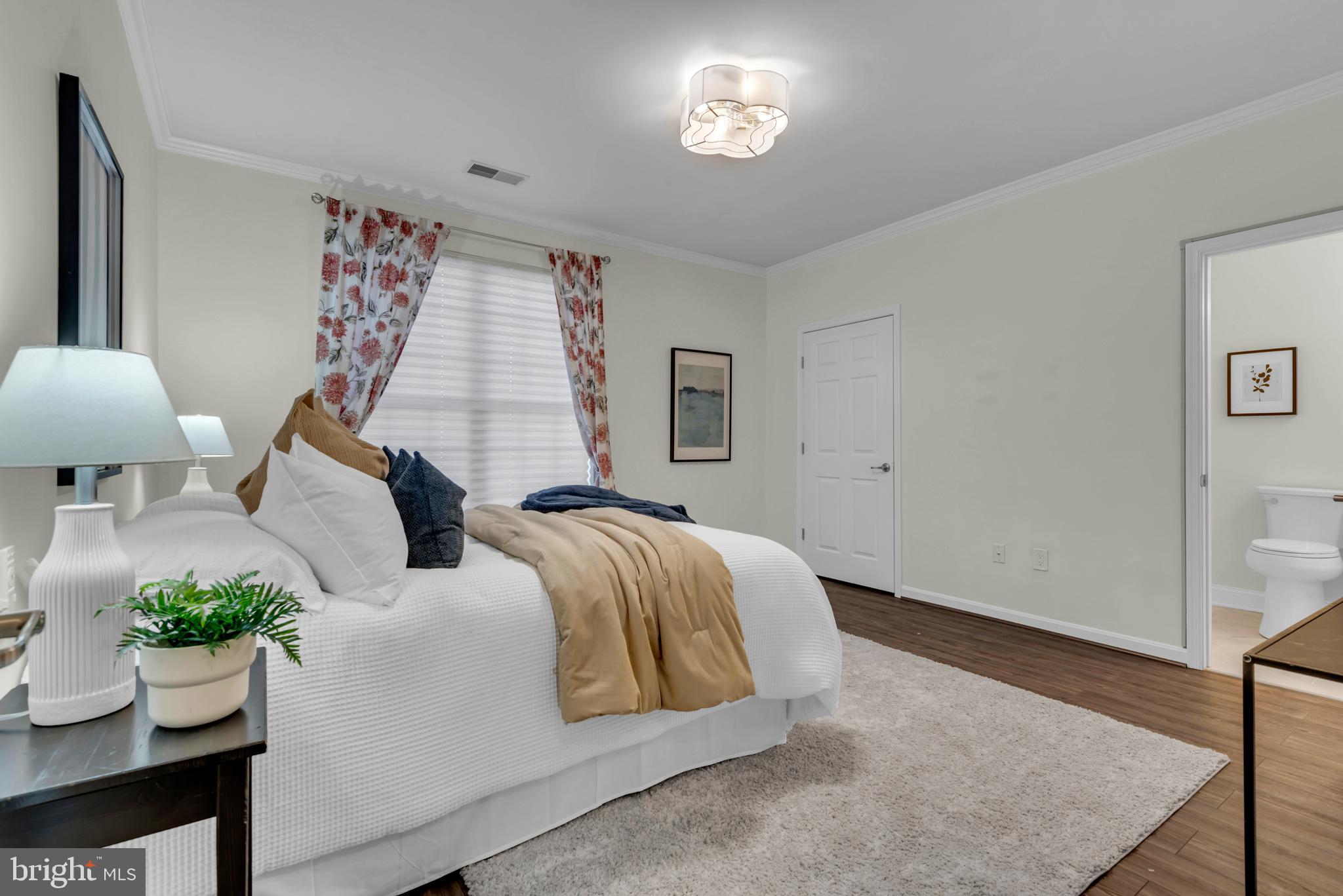 34 HARBOUR HEIGHTS DRIVE