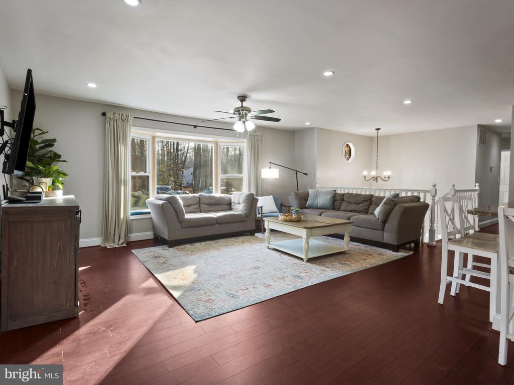 1371 DICUS MILL ROAD