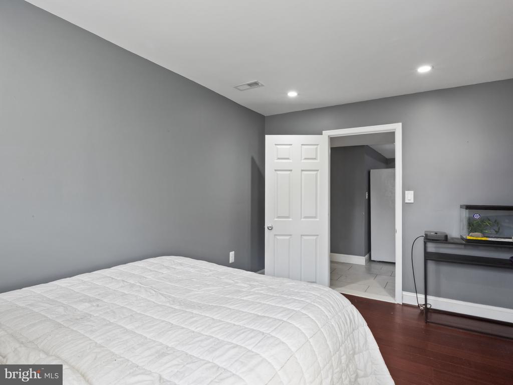 1371 DICUS MILL ROAD