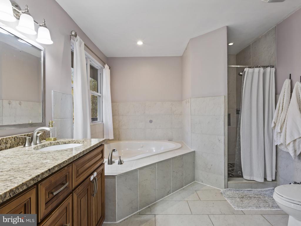 1371 DICUS MILL ROAD