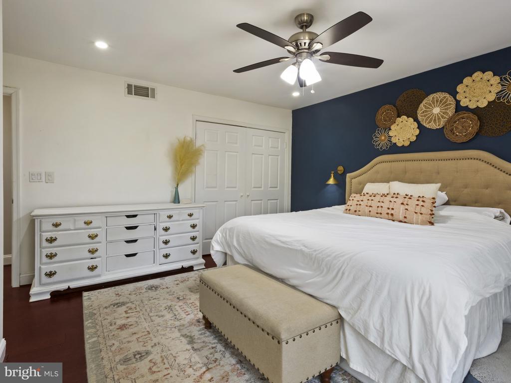 1371 DICUS MILL ROAD