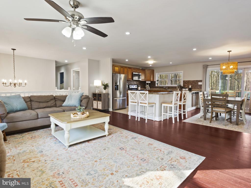 1371 DICUS MILL ROAD