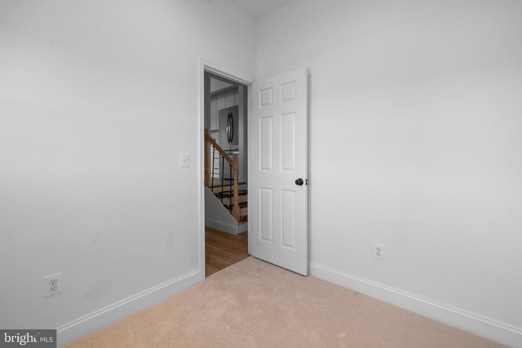 1610 Solomons Island Rd