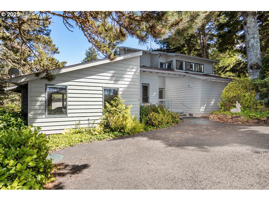131 E BAY POINT RD