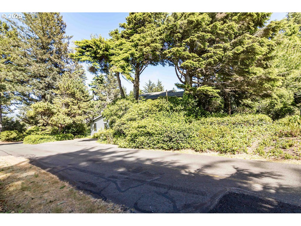 131 E BAY POINT RD