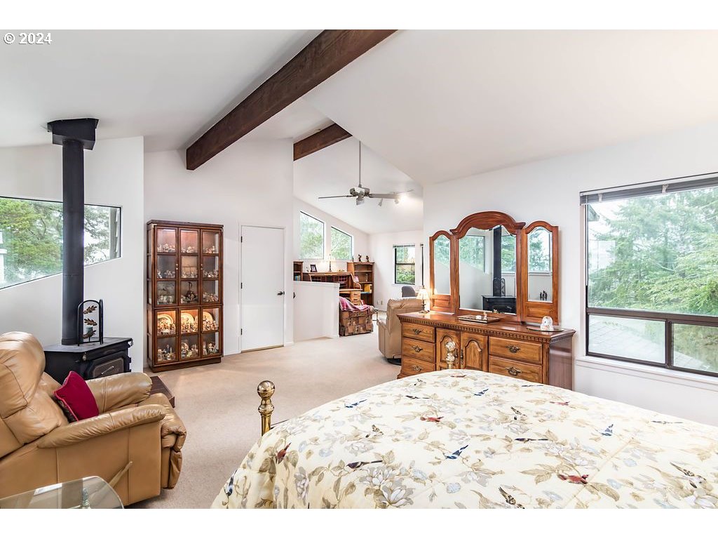 131 E BAY POINT RD