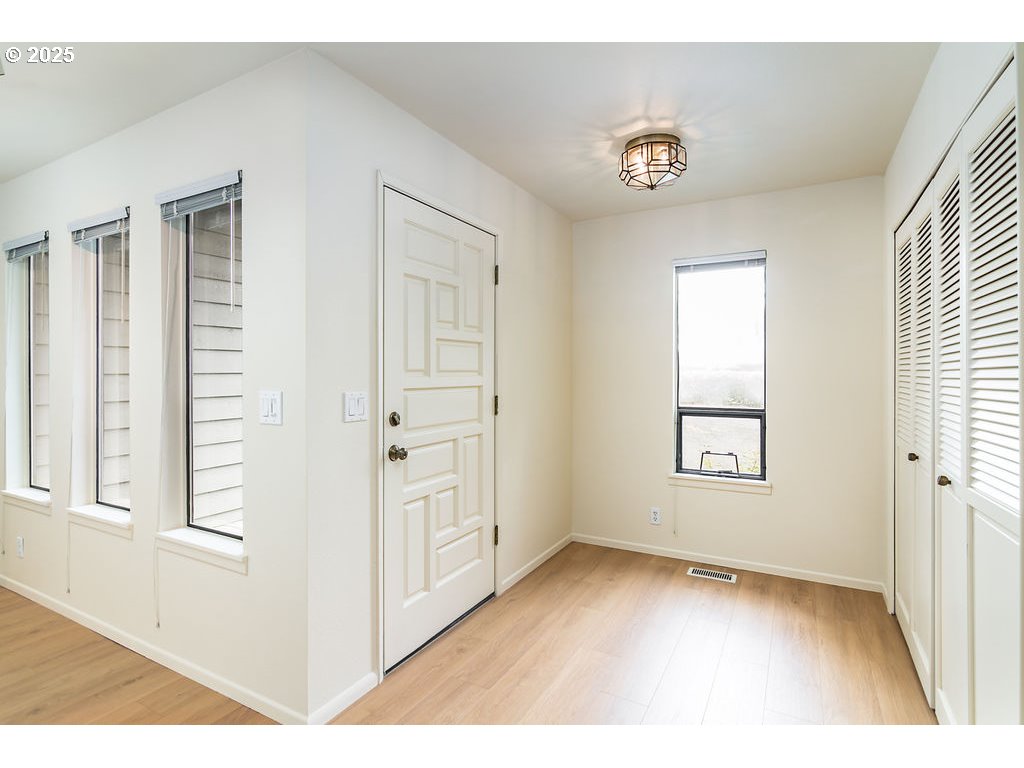131 E BAY POINT RD