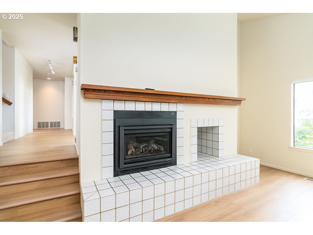 131 E BAY POINT RD