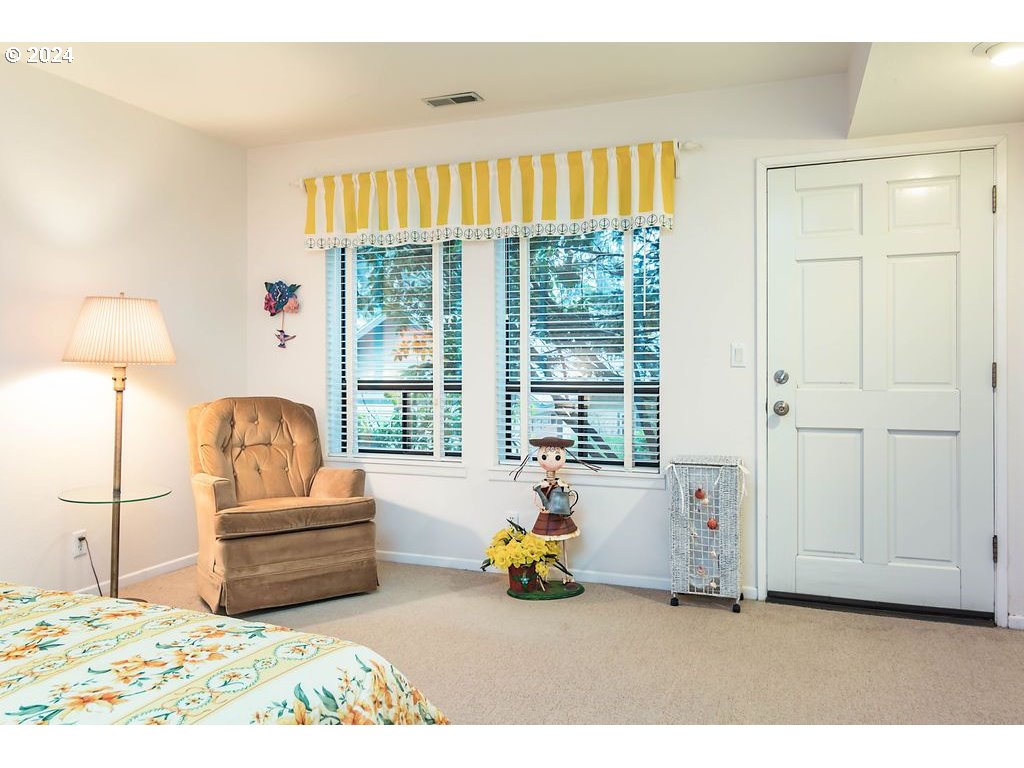 131 E BAY POINT RD