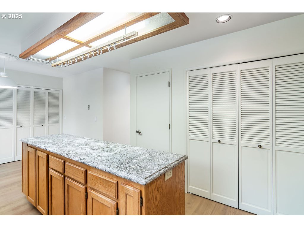 131 E BAY POINT RD