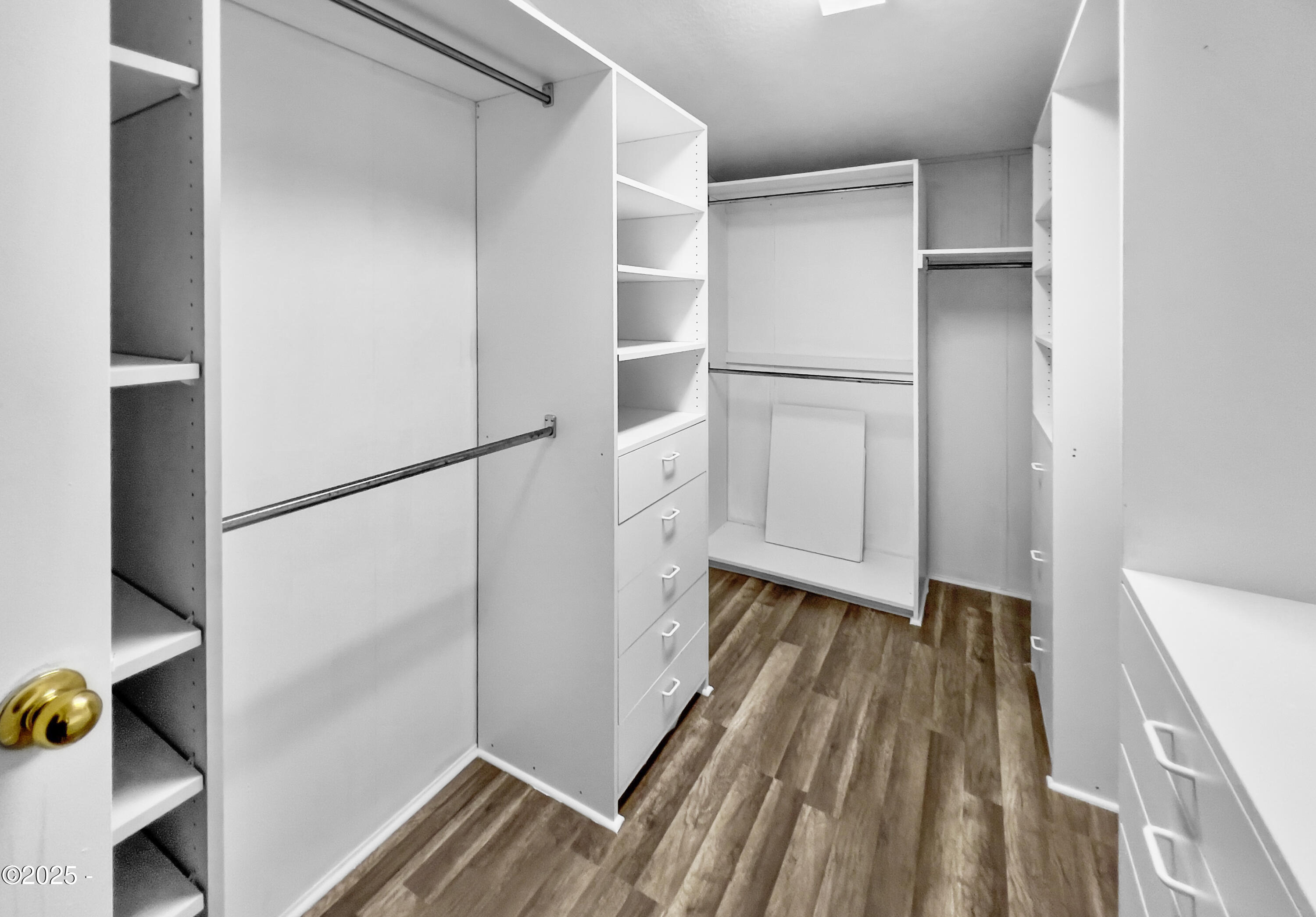 100 Seagrove Loop