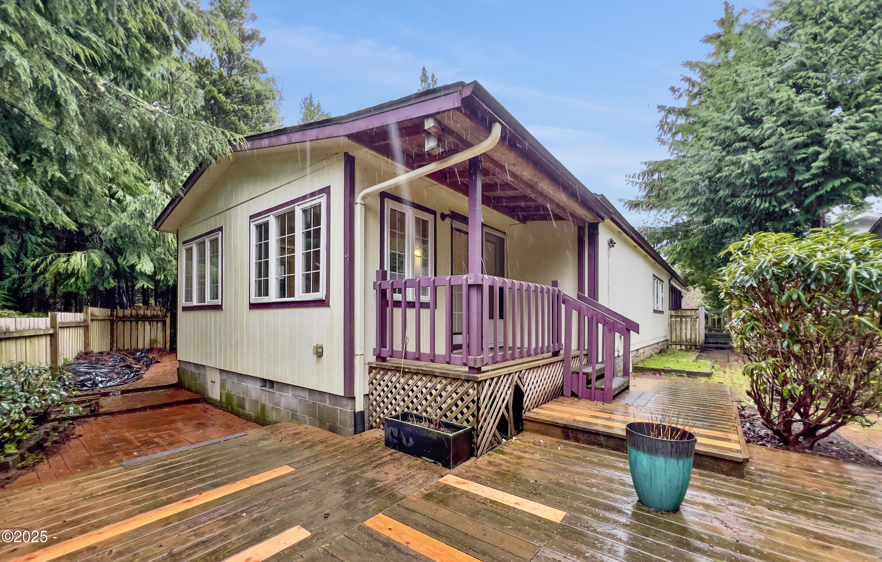 100 Seagrove Loop