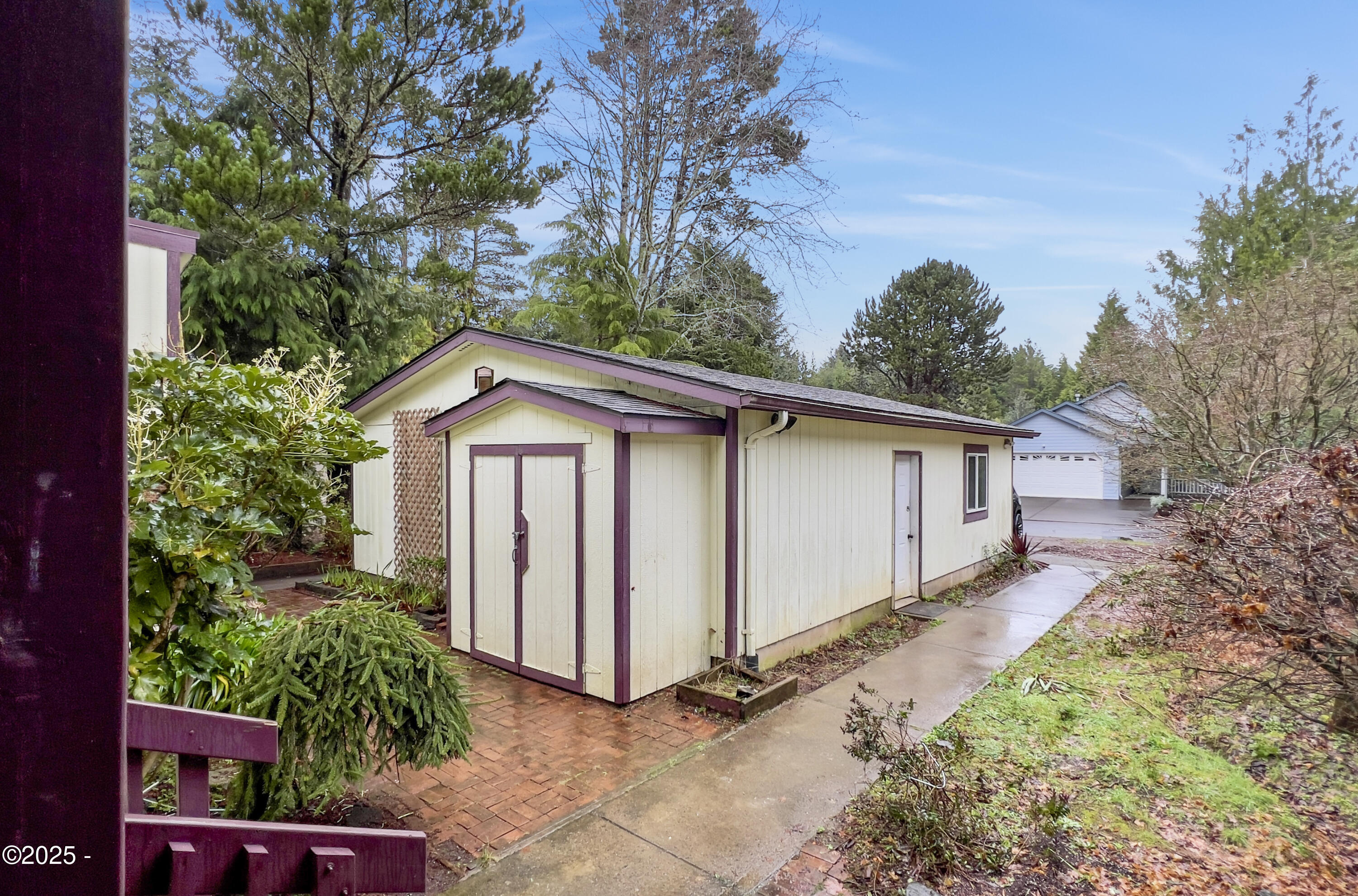 100 Seagrove Loop