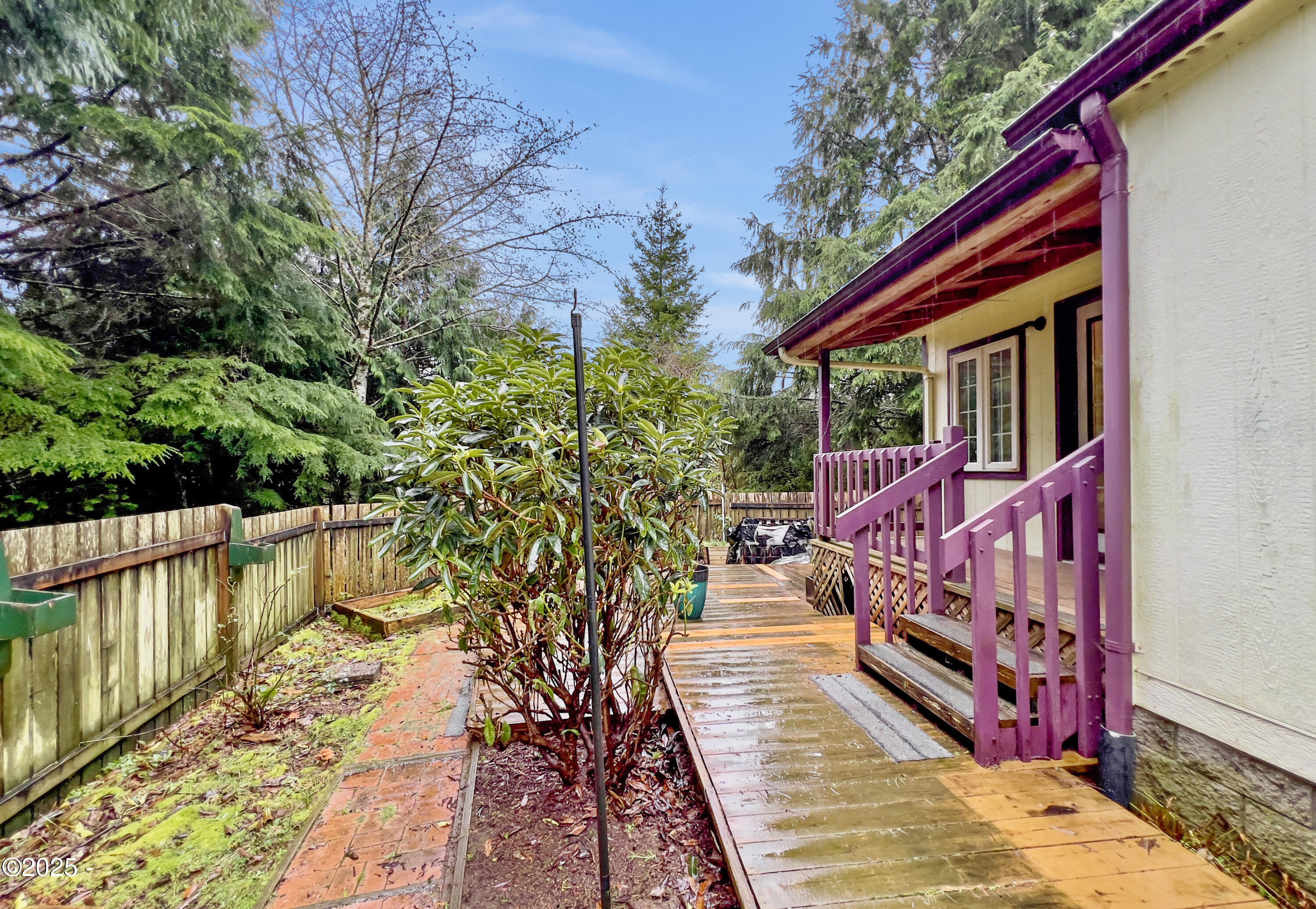 100 Seagrove Loop