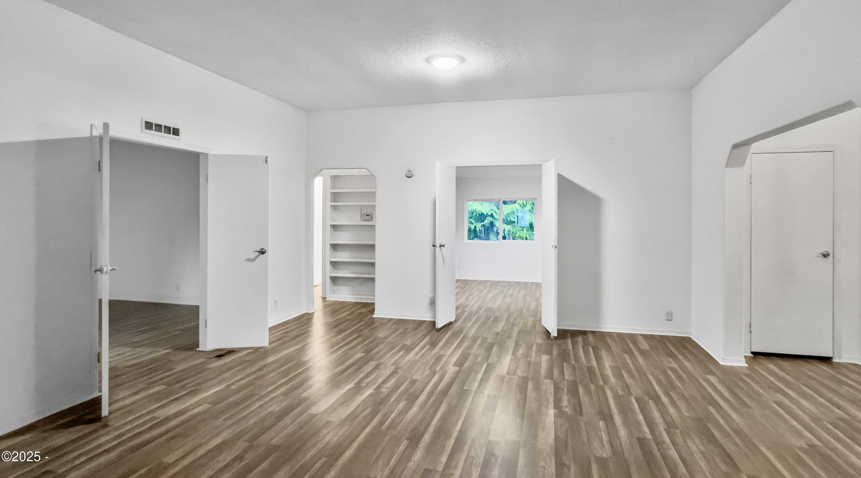 100 Seagrove Loop