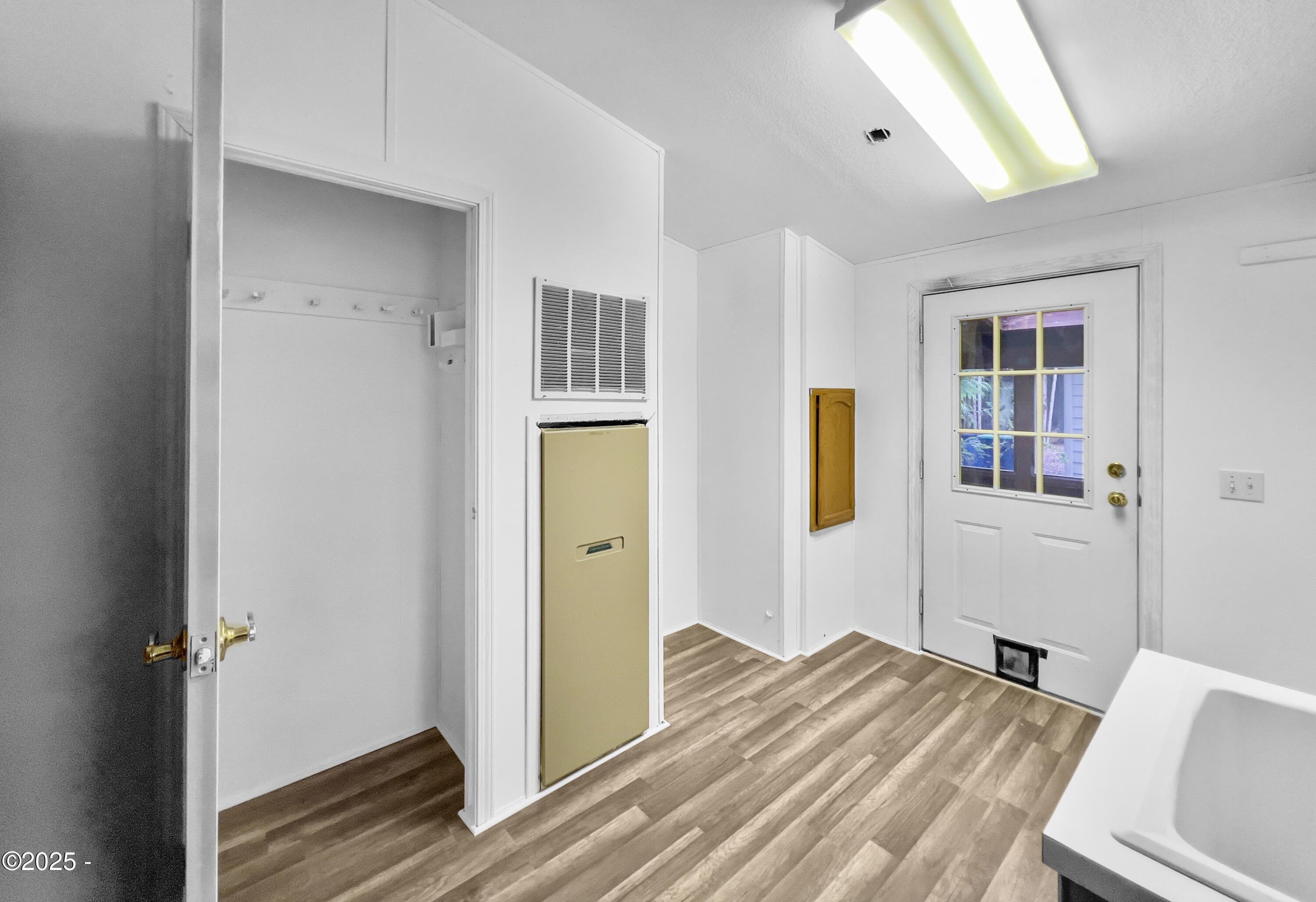 100 Seagrove Loop