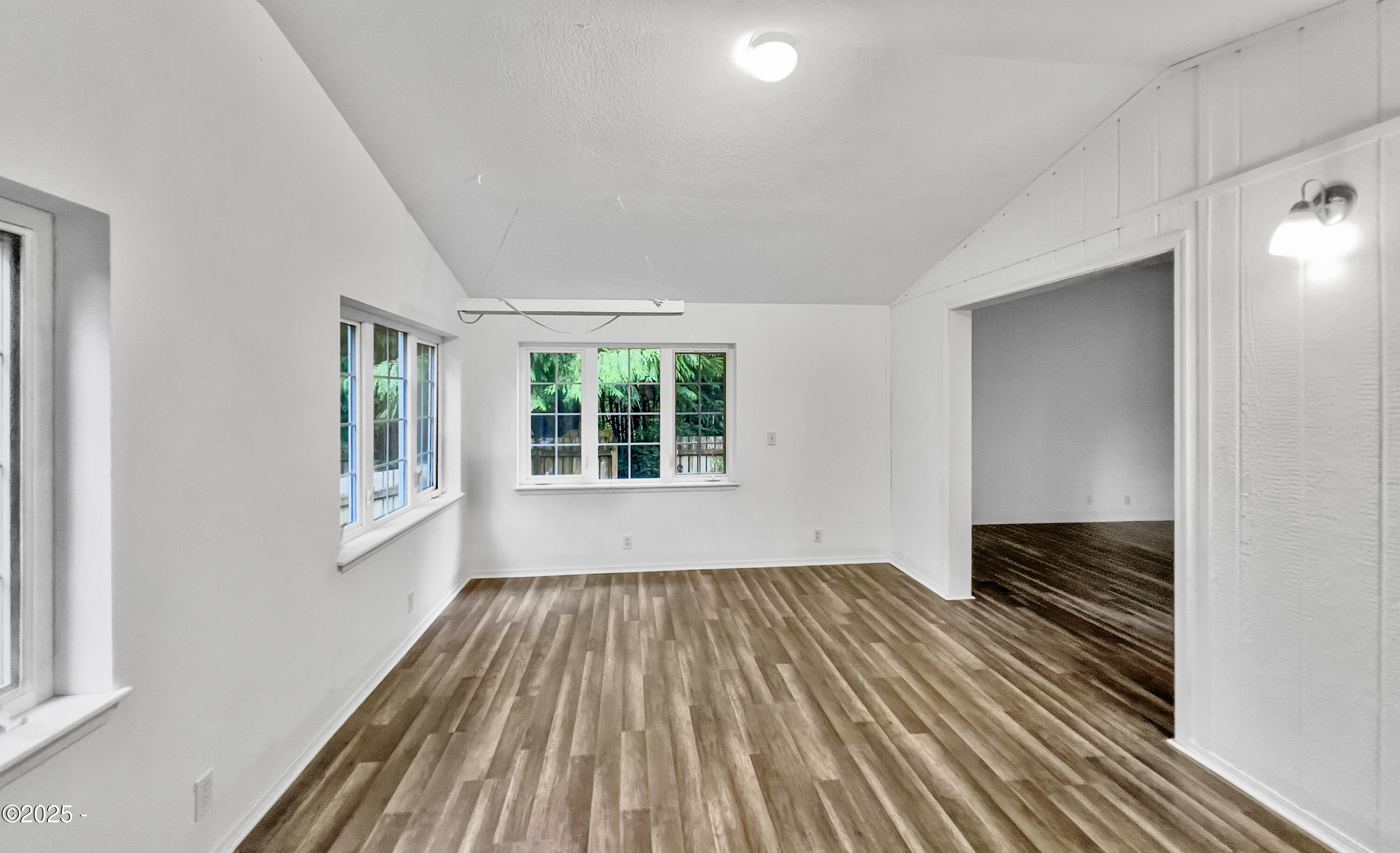 100 Seagrove Loop