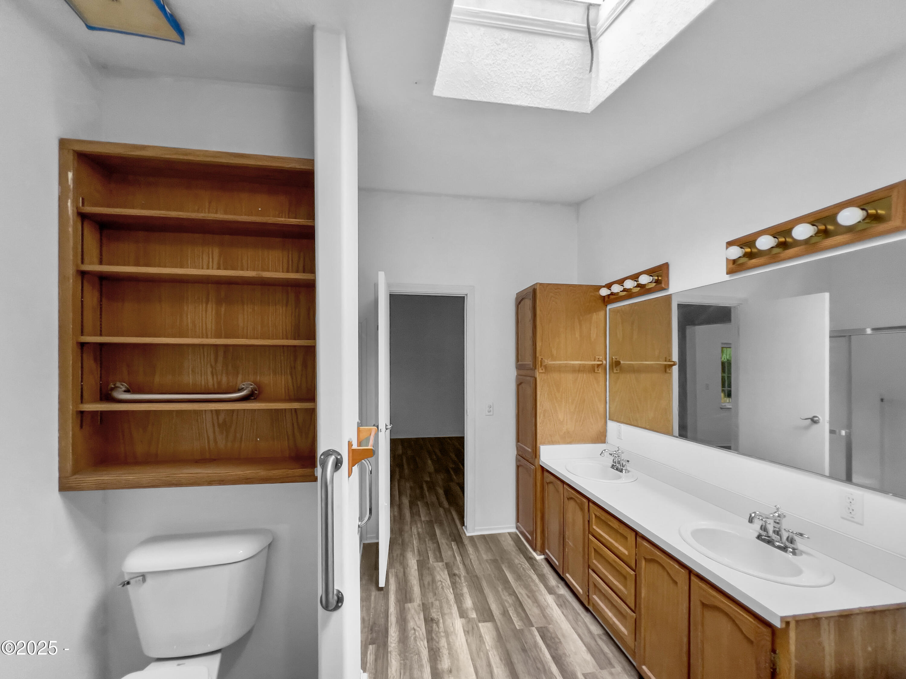 100 Seagrove Loop