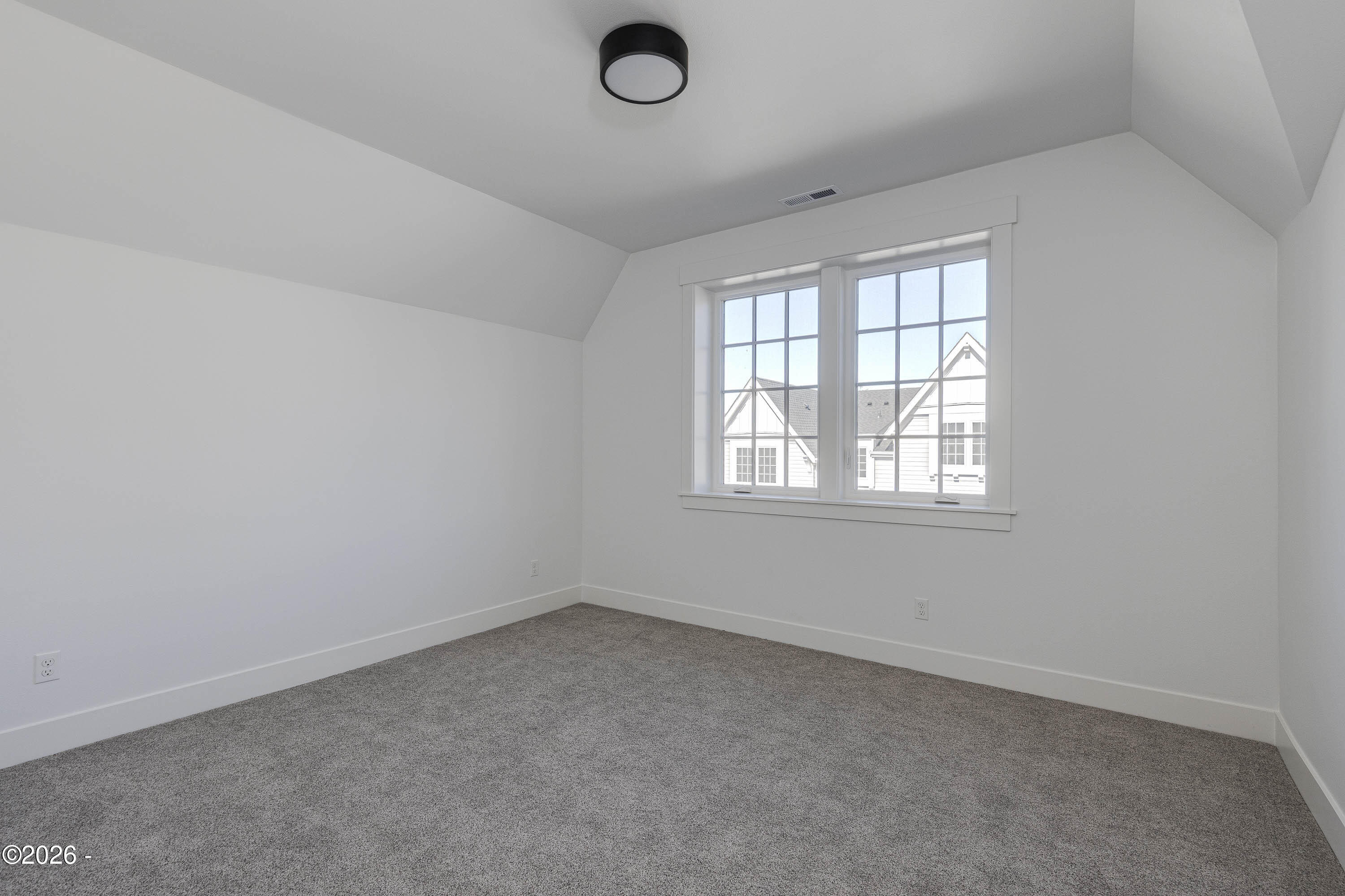 425 NE Moonwake Lane, 18