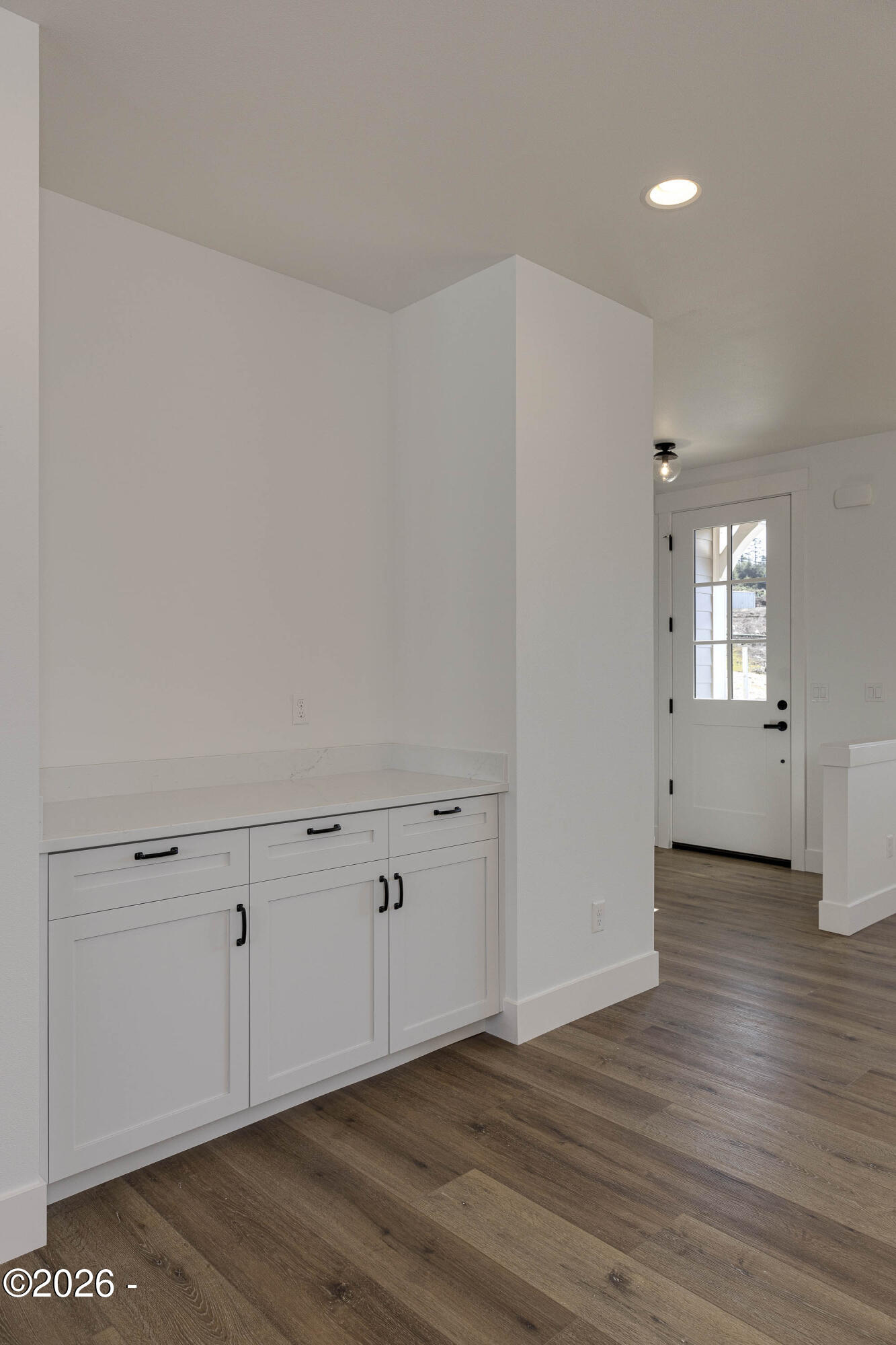 425 NE Moonwake Lane, 18