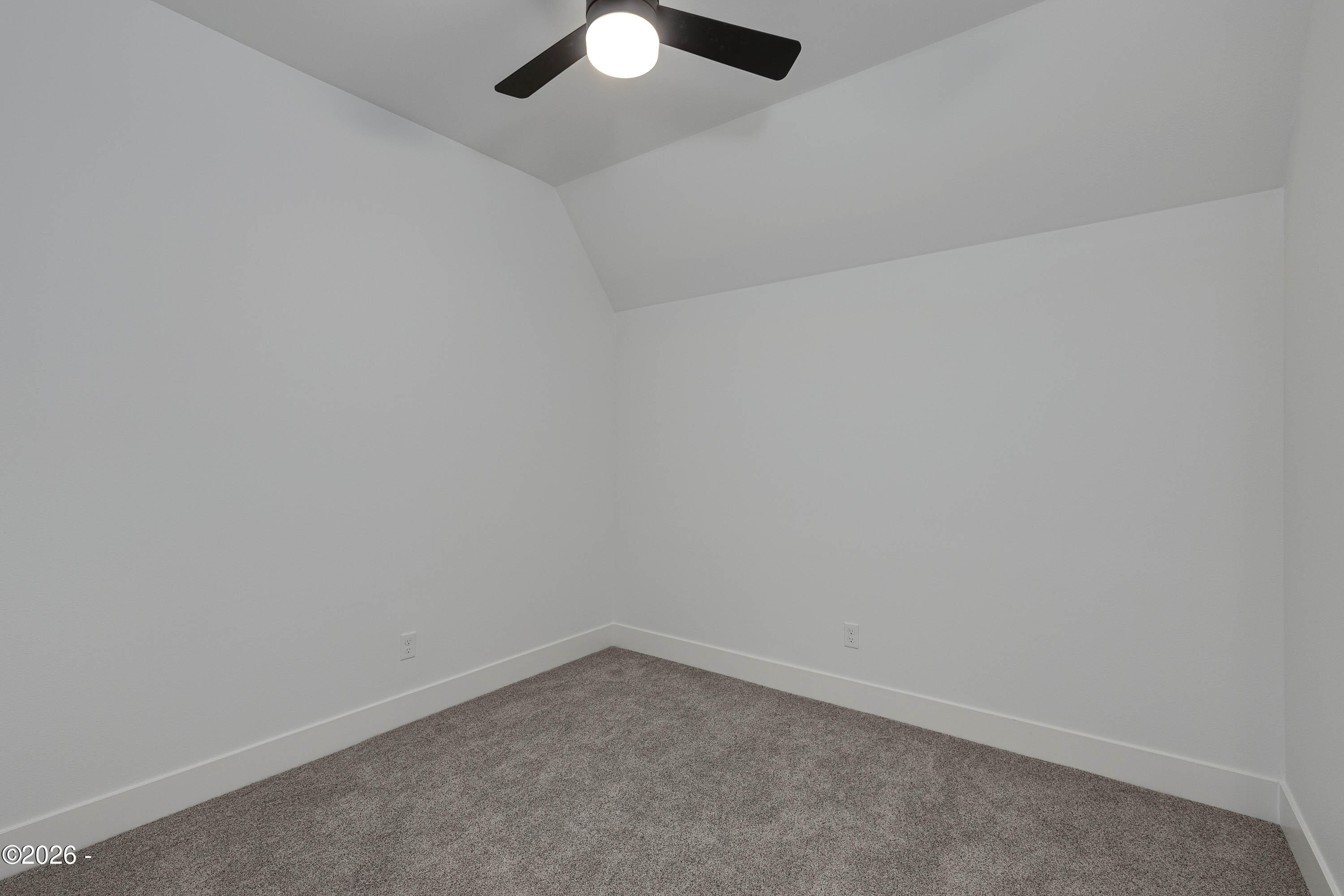 425 NE Moonwake Lane, 18