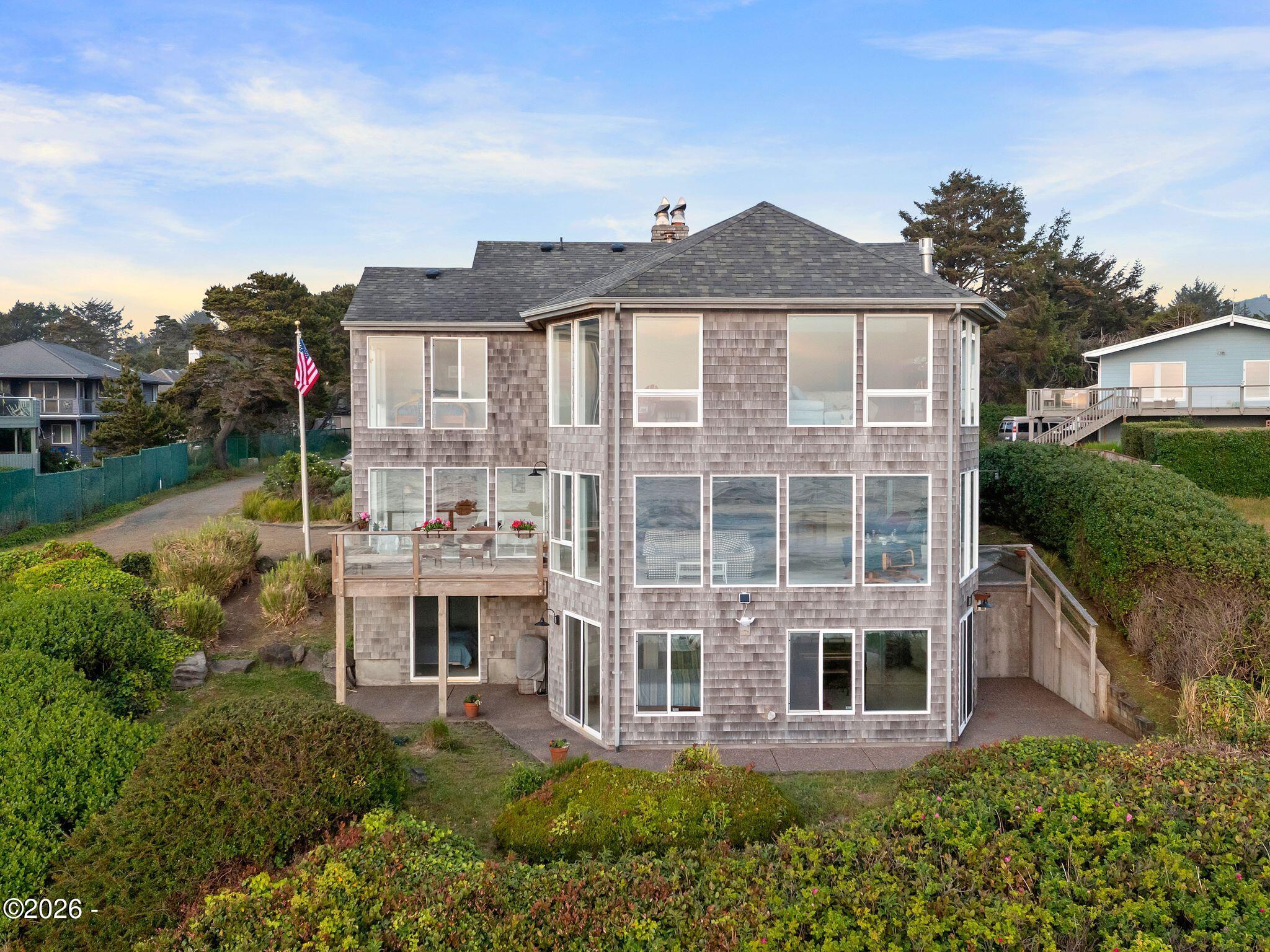 80 Raven Lane