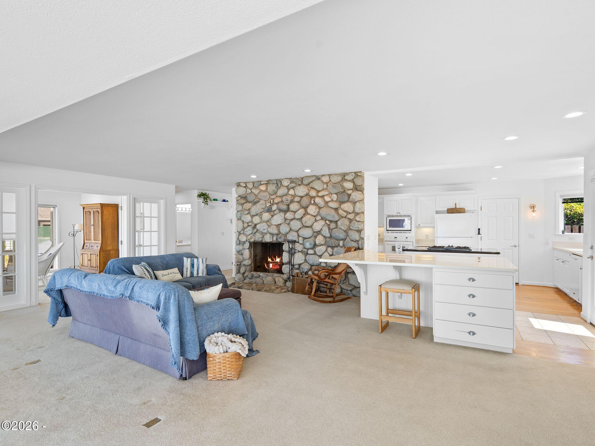 80 Raven Lane