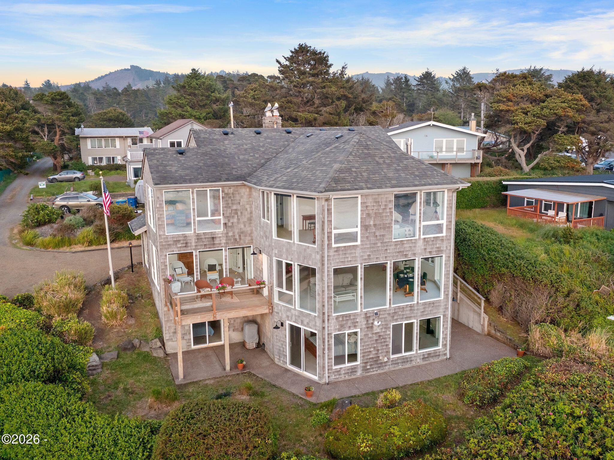 80 Raven Lane