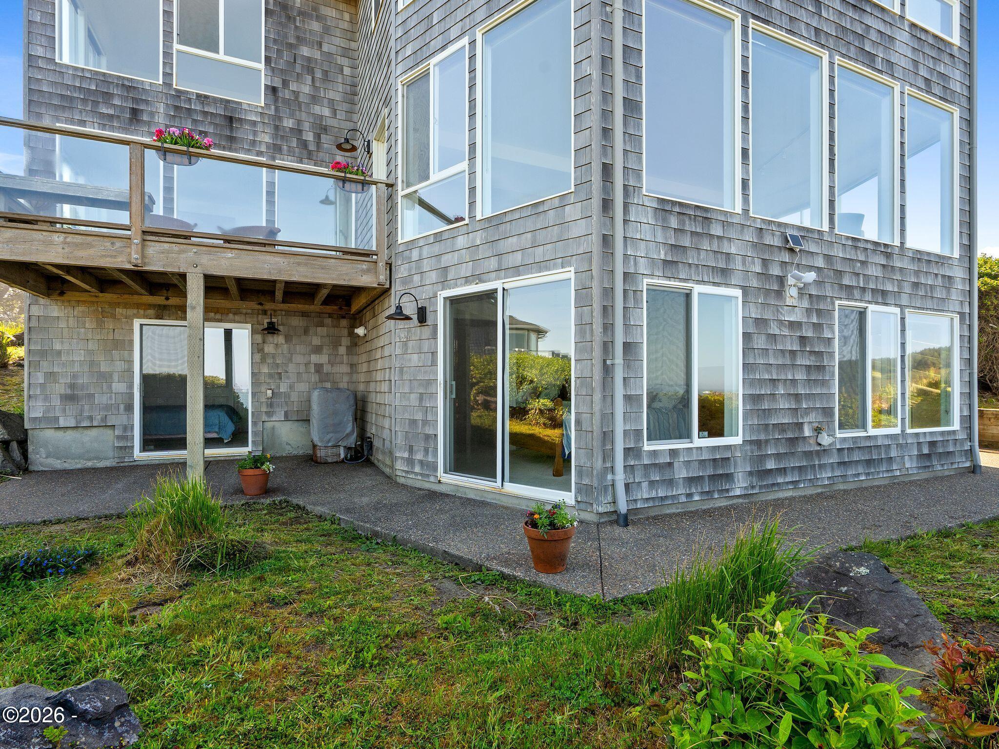 80 Raven Lane